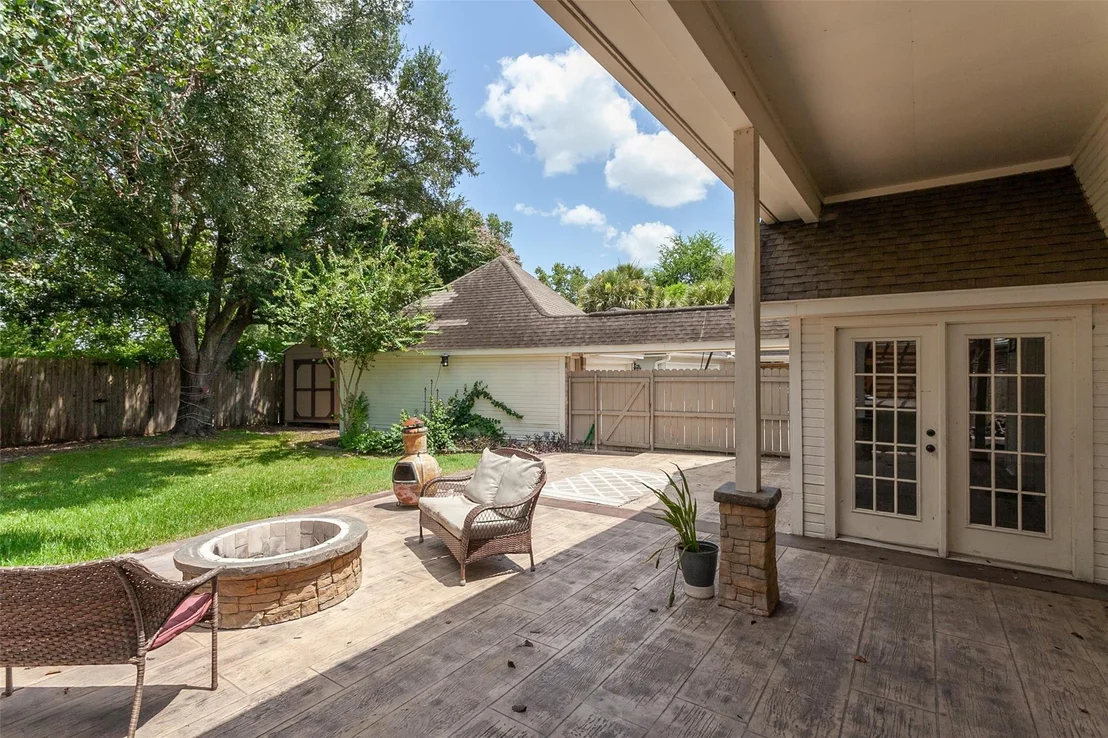 Photo of 3370 Foxbriar Lane