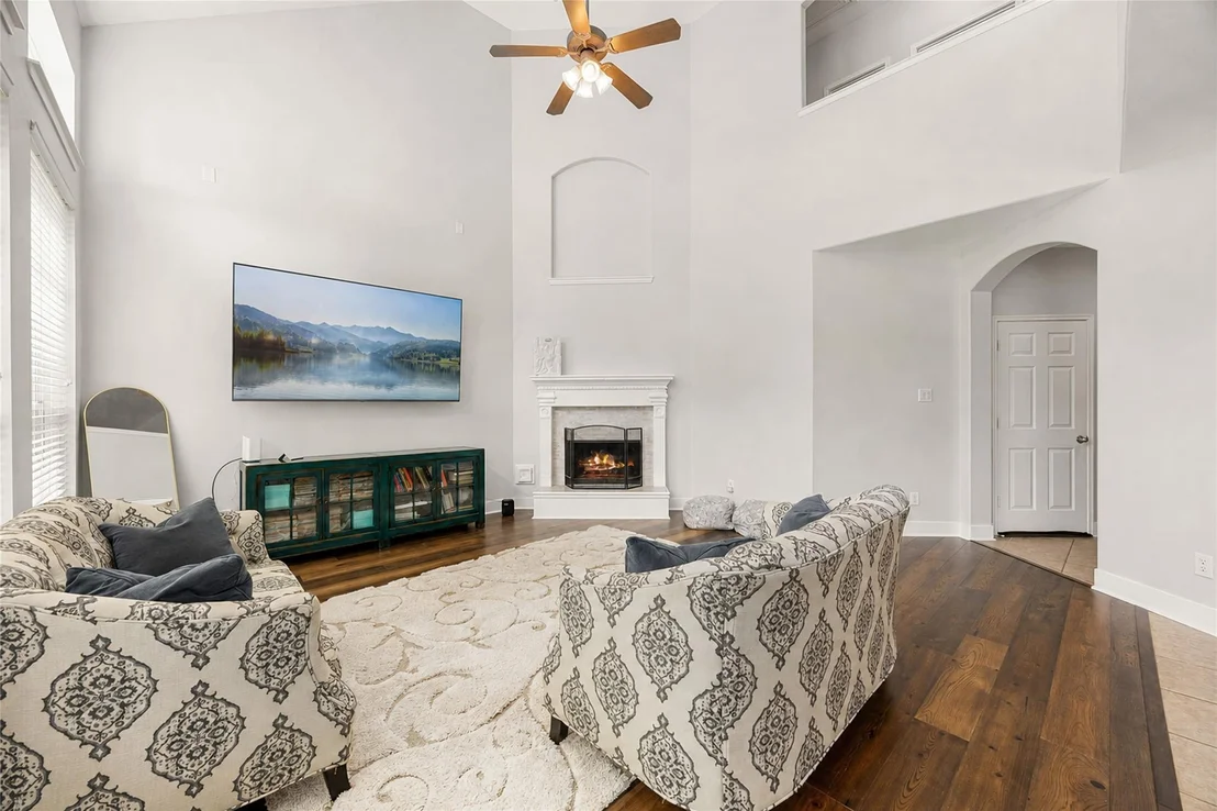 Photo of 10502 Landsdowne Pointe Drive