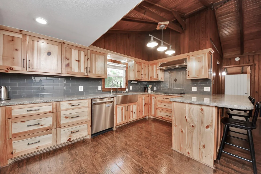 Photo of 26032 Pine Oak Drive