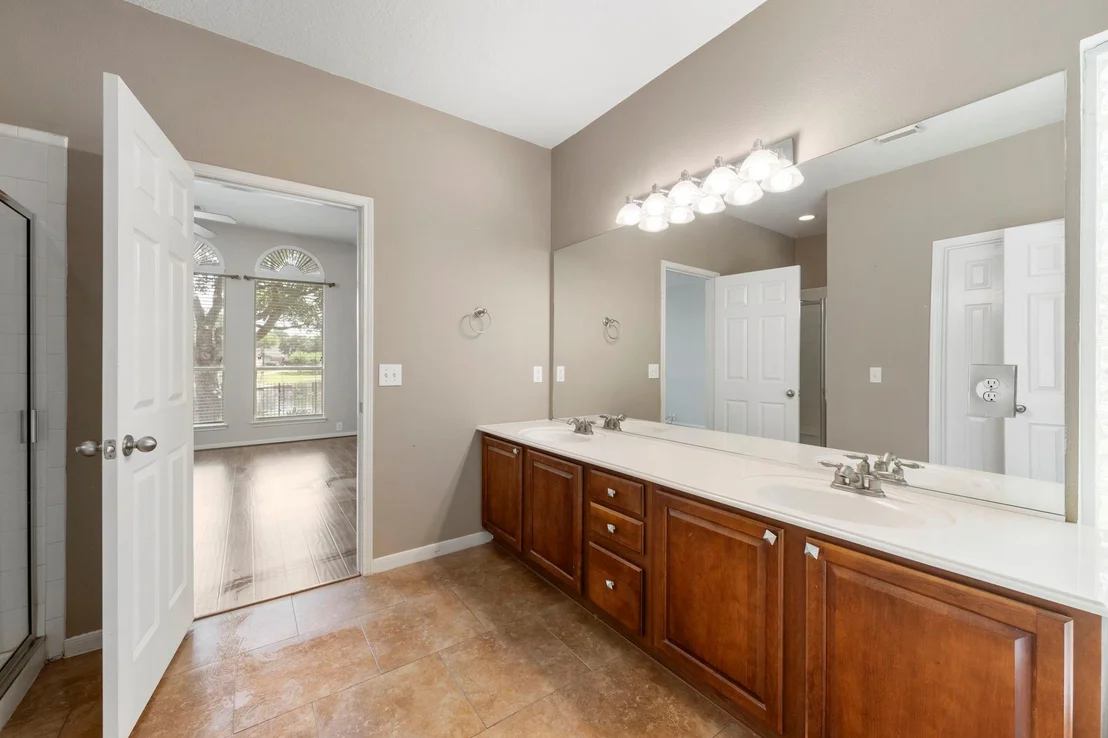 Photo of 2907 Stemwood Drive