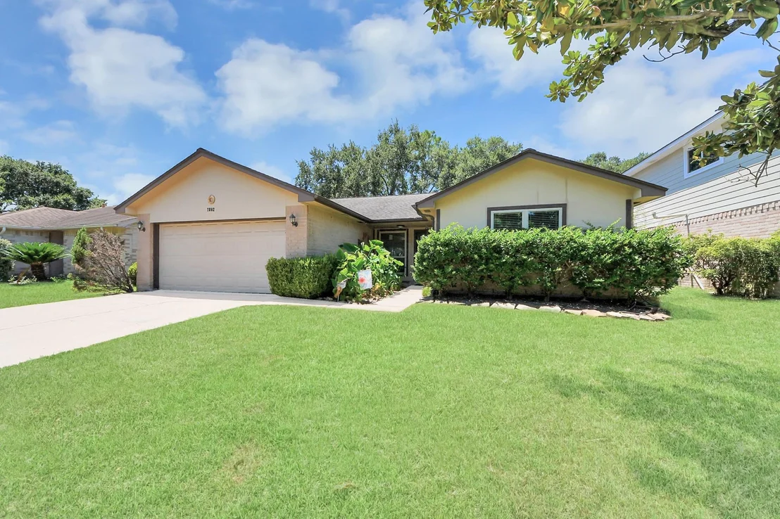 Photo of 7802 Alegria Drive
