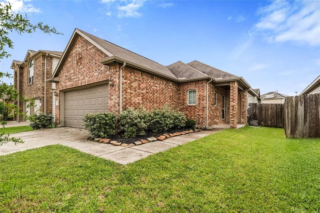 Photo of 12418 King Louis Drive