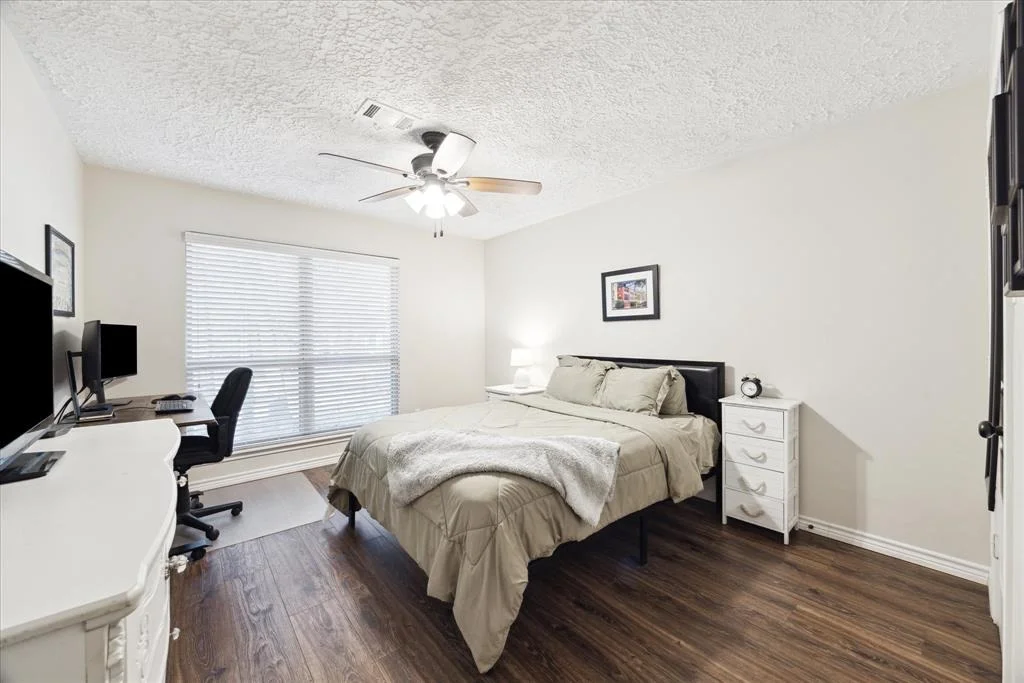 Photo of 11820 S Red Cedar Circle
