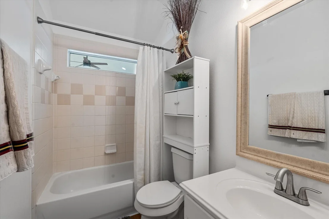 Photo of 4511 Baron Road