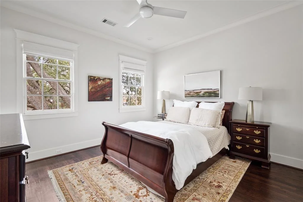Photo of 2443 Pelham Drive
