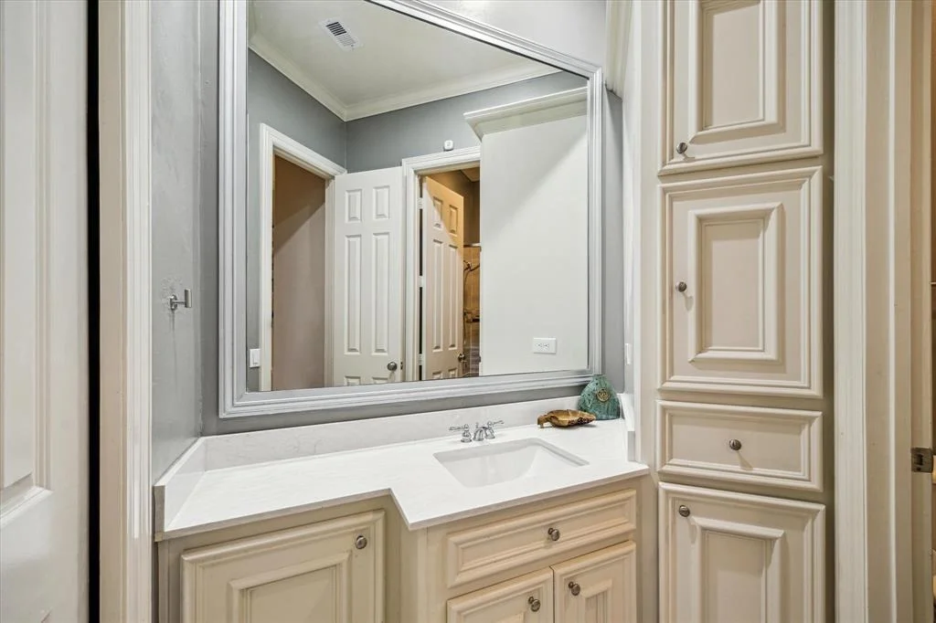 Photo of 22 Snow Pond Place