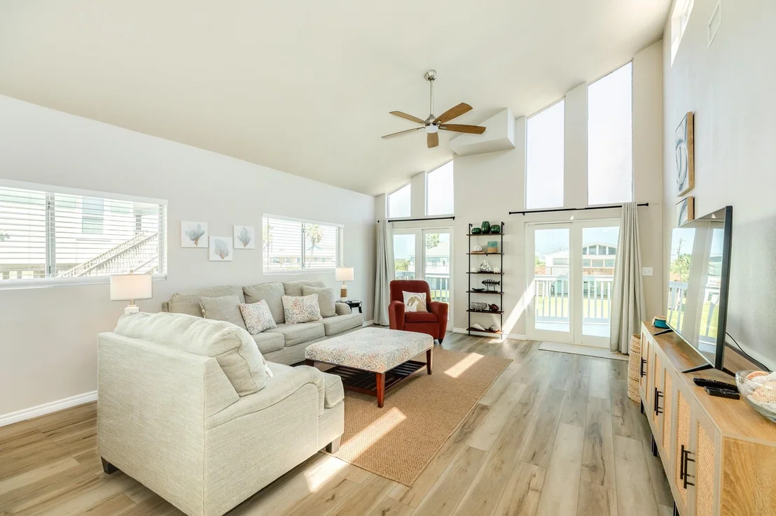 Photo of 115 Doubloon Drive