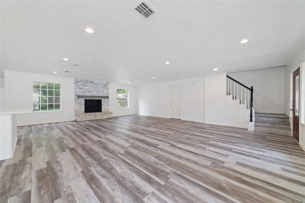 Photo of 549 Roanoke Drive