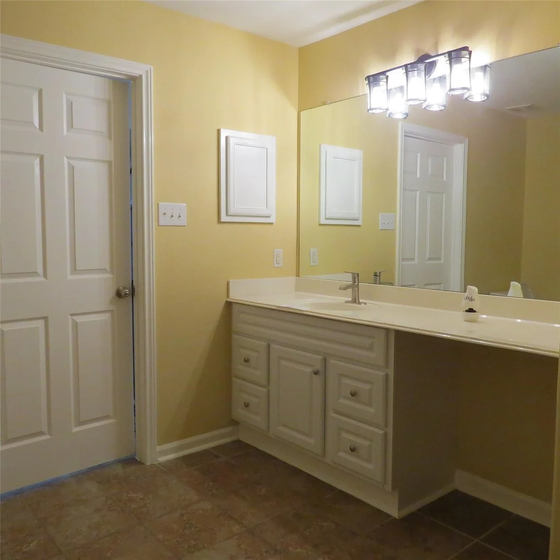 Photo of 3802 Elderberry Drive