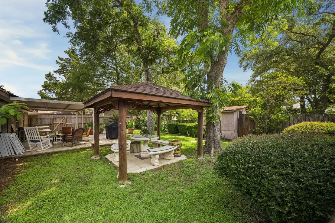 Photo of 413 Mebane Lane