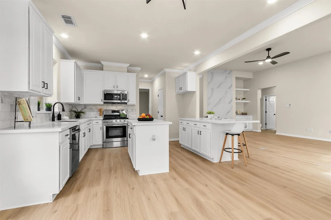 Photo of 19111 Emory Trail