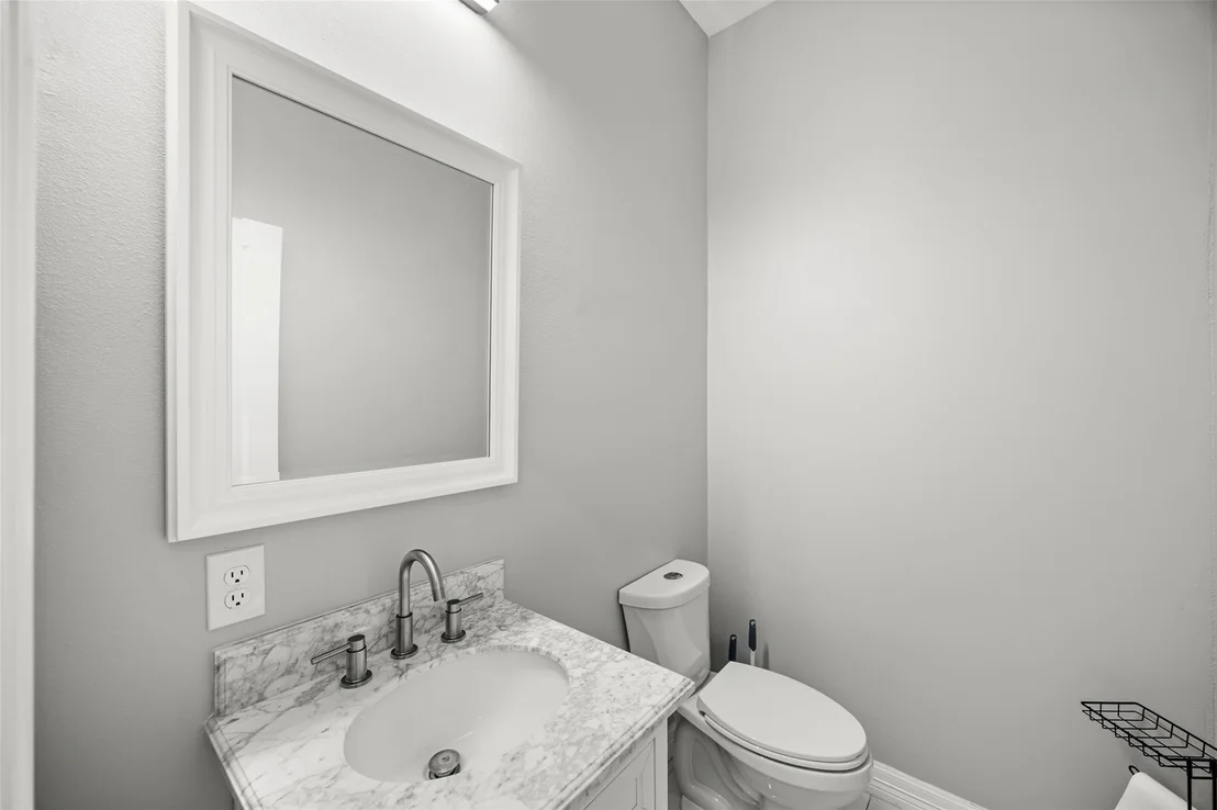 Photo of 355 County Road 3664