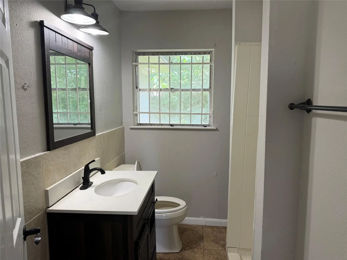 Photo of 5535 Elmlawn Drive