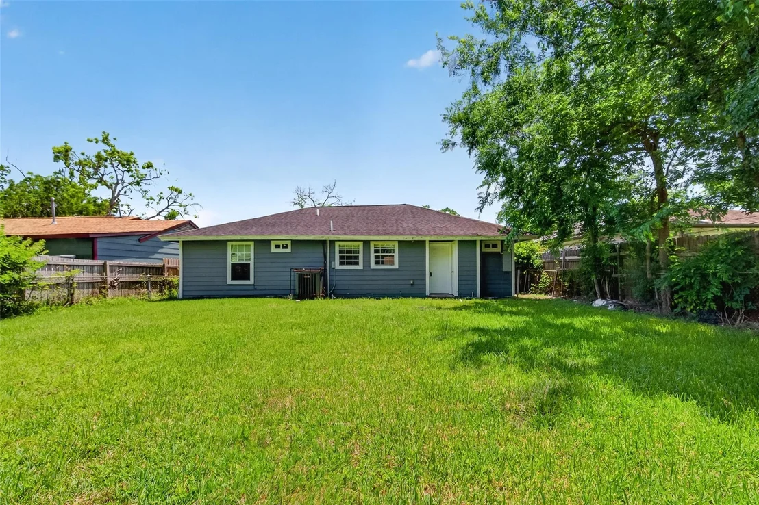 Photo of 3031 Groton Drive