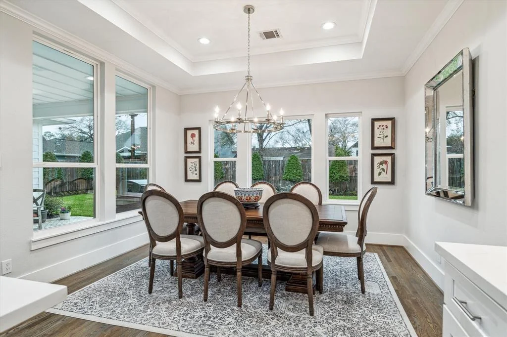 Photo of 1810 Chantilly Lane