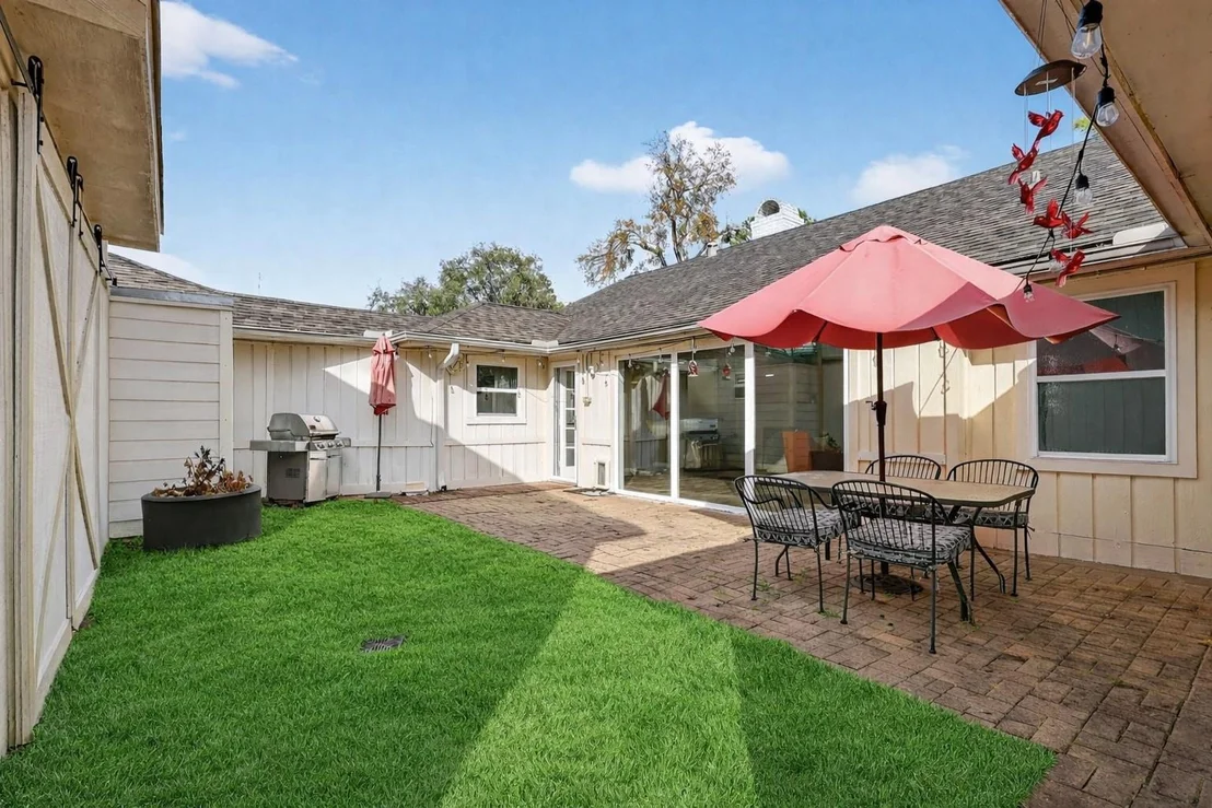 Photo of 2519 Anniston Drive