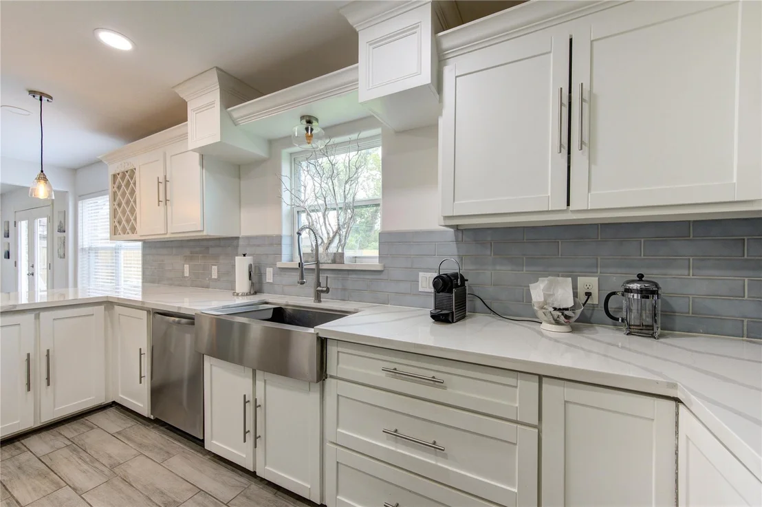 Photo of 7602 Hammerly Boulevard