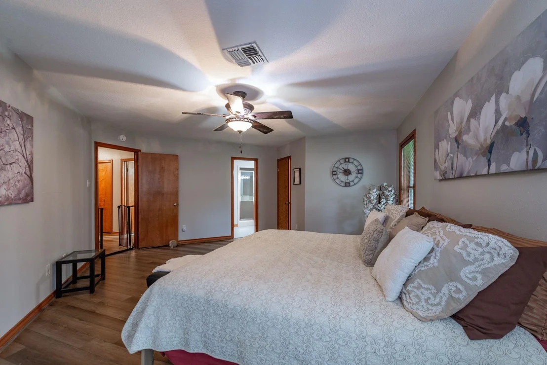 Photo of 330 N 4th Street