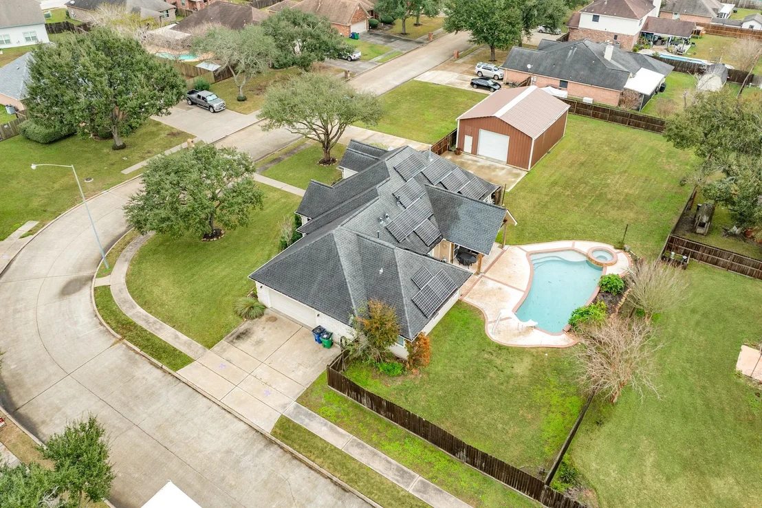 Photo of 900 N Belle St