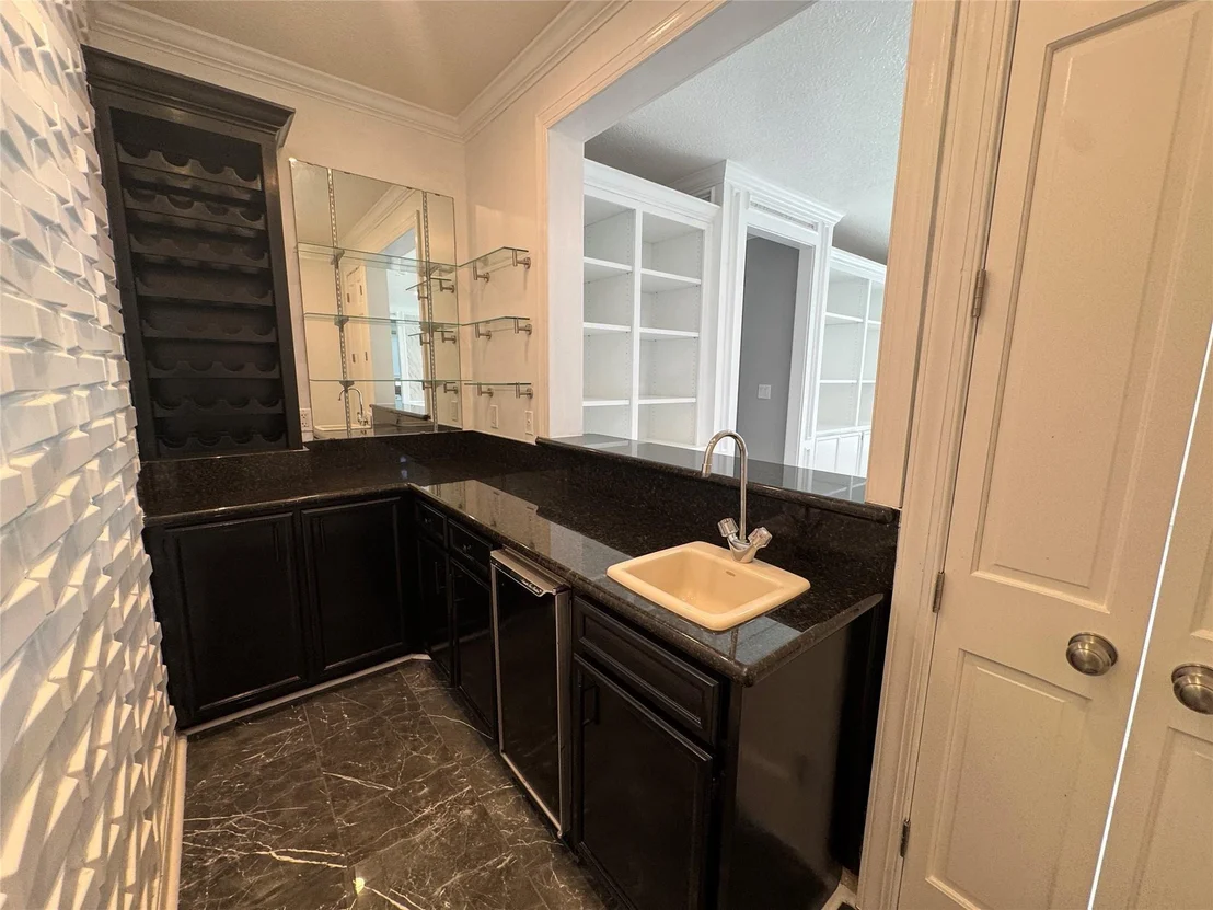 Photo of 4920 Bellechase Drive