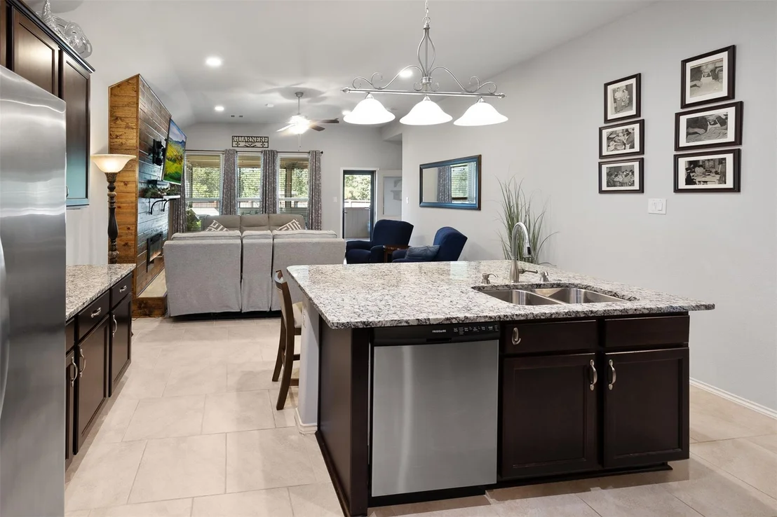 Photo of 16502 Coconut Palm Lane