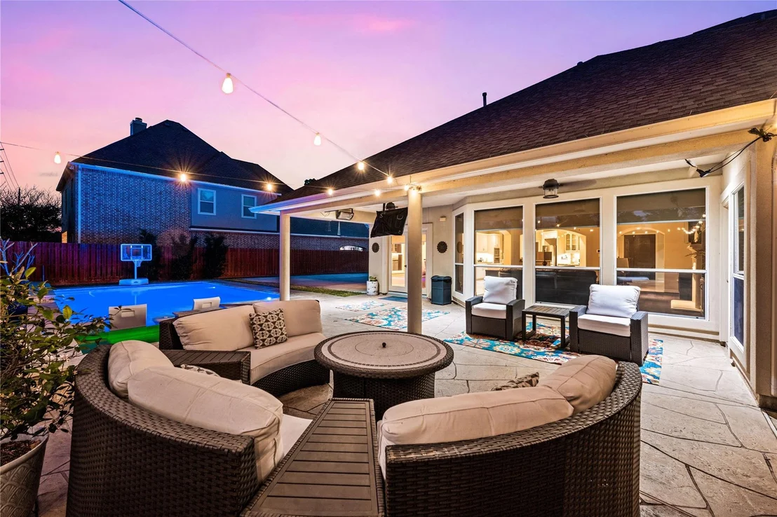 Photo of 17621 Shadow Valley Drive