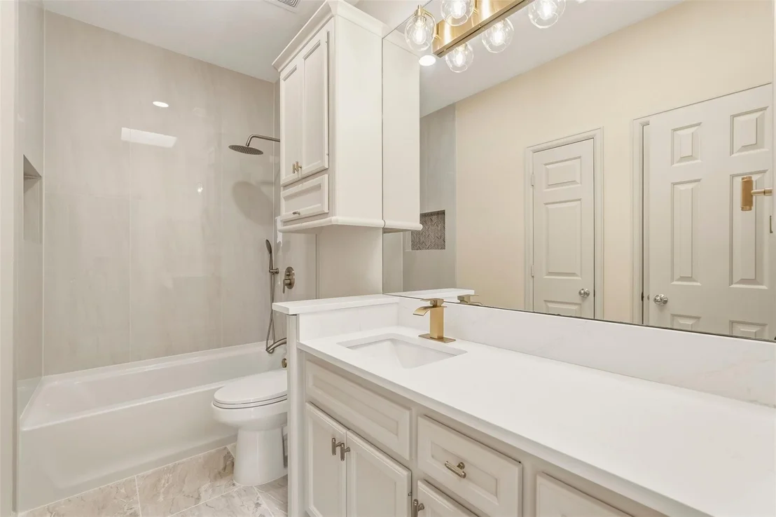 Photo of 21 Harbor View Drive