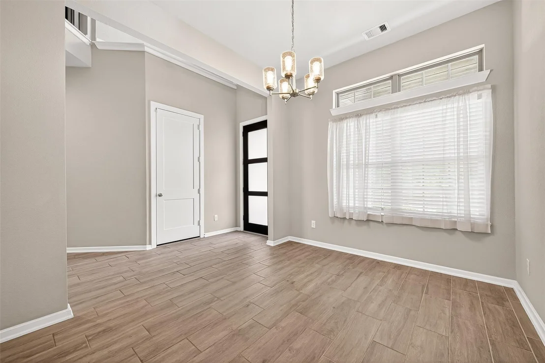 Photo of 4207 Maple Glen Drive