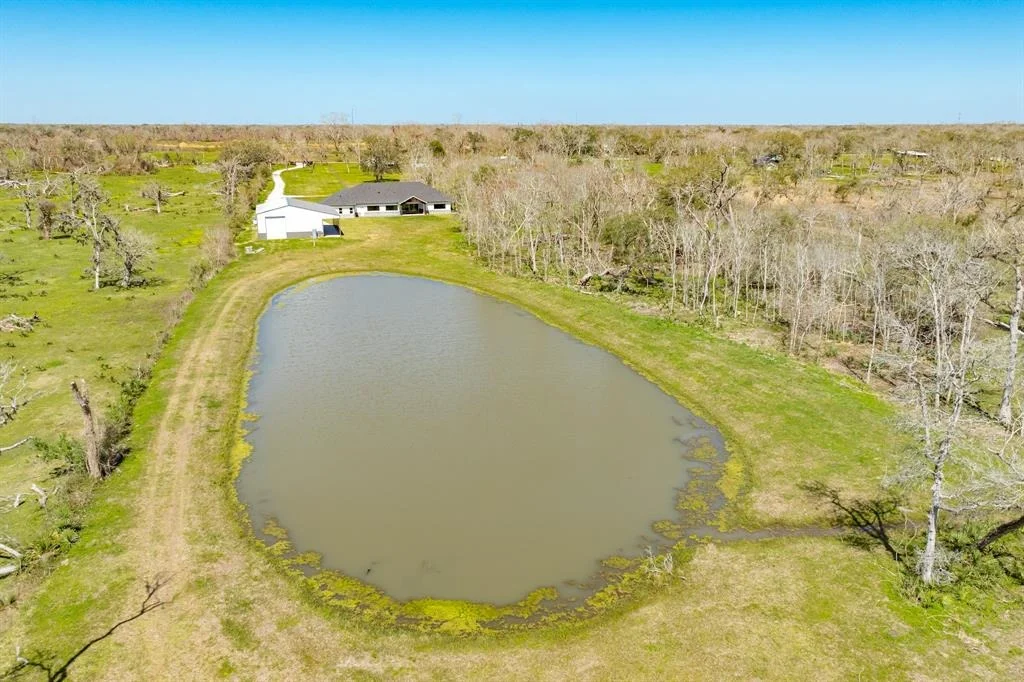 Photo of 7827 County Road 400