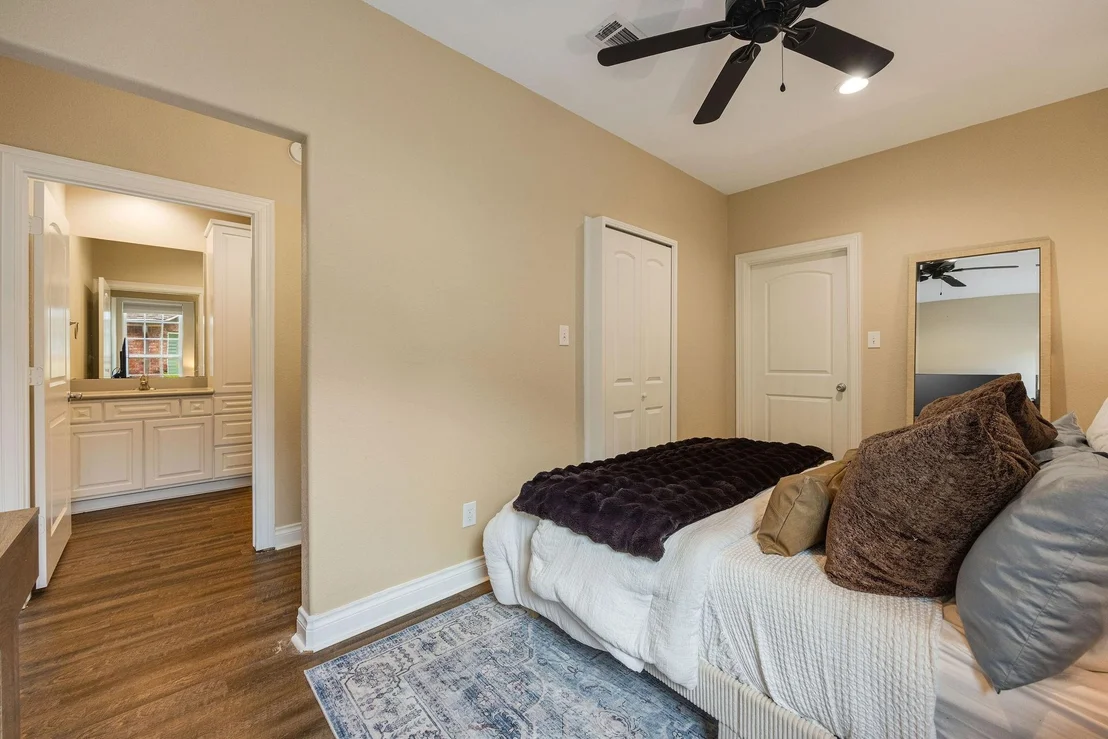 Photo of 5234 Weston Drive