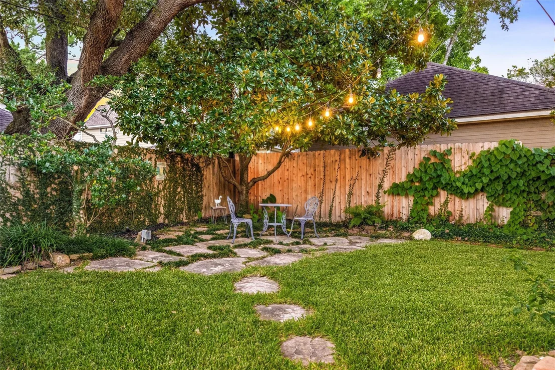 Photo of 8631 Asprey Court