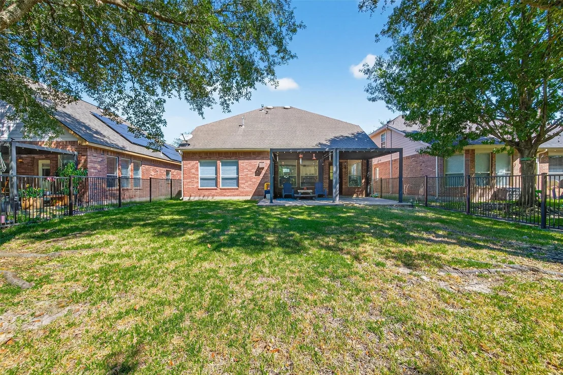 Photo of 18307 Pin Oak Bend Drive