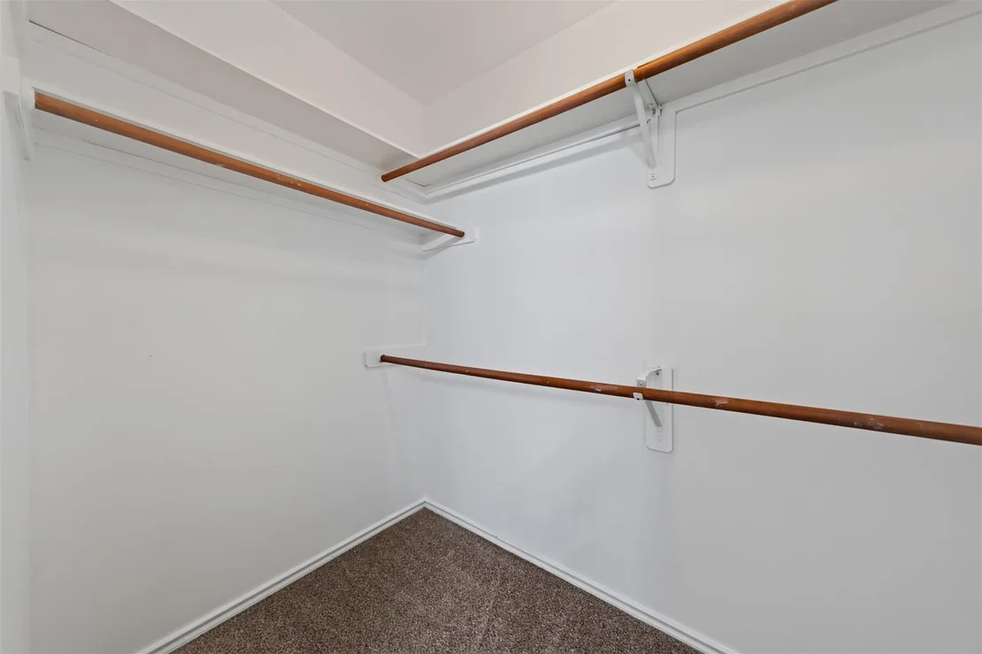 Photo of 130 S Walden Elms Circle