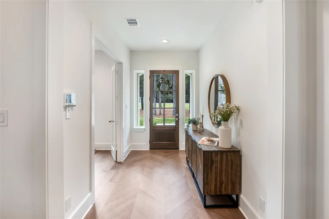 Photo of 136 Grand View