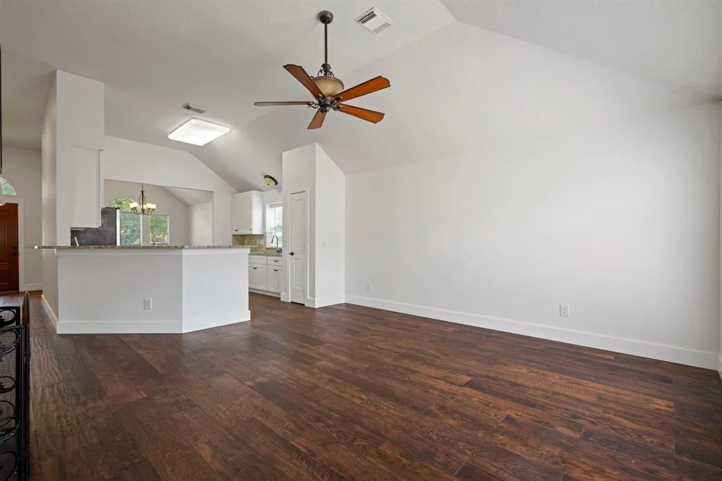 Photo of 20711 Medallion Pointe Drive