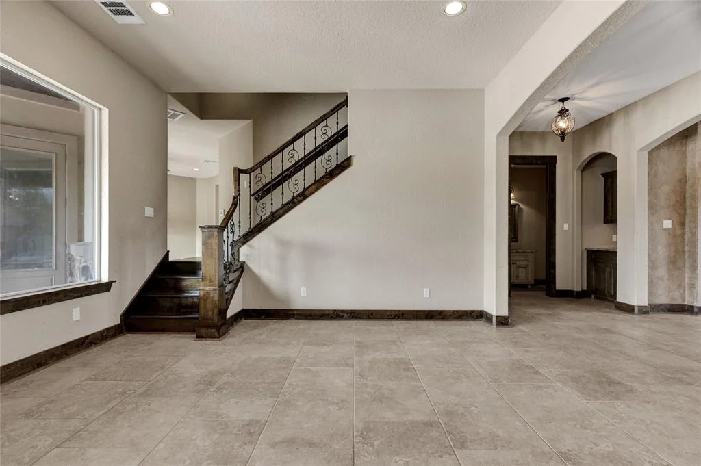 Photo of 5202 Cowan Road