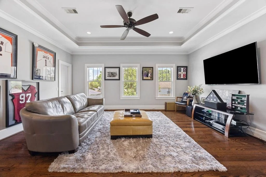 Photo of 2223 Saxon Drive