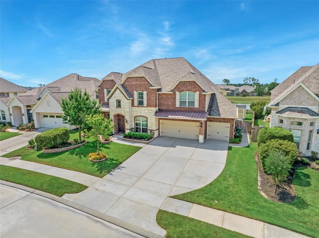 Photo of 2746 Lake Shadow Drive