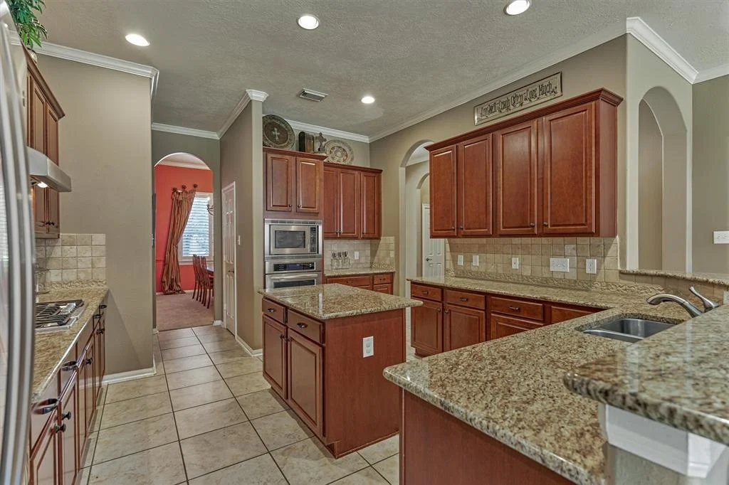 Photo of 25719 Northcrest Drive