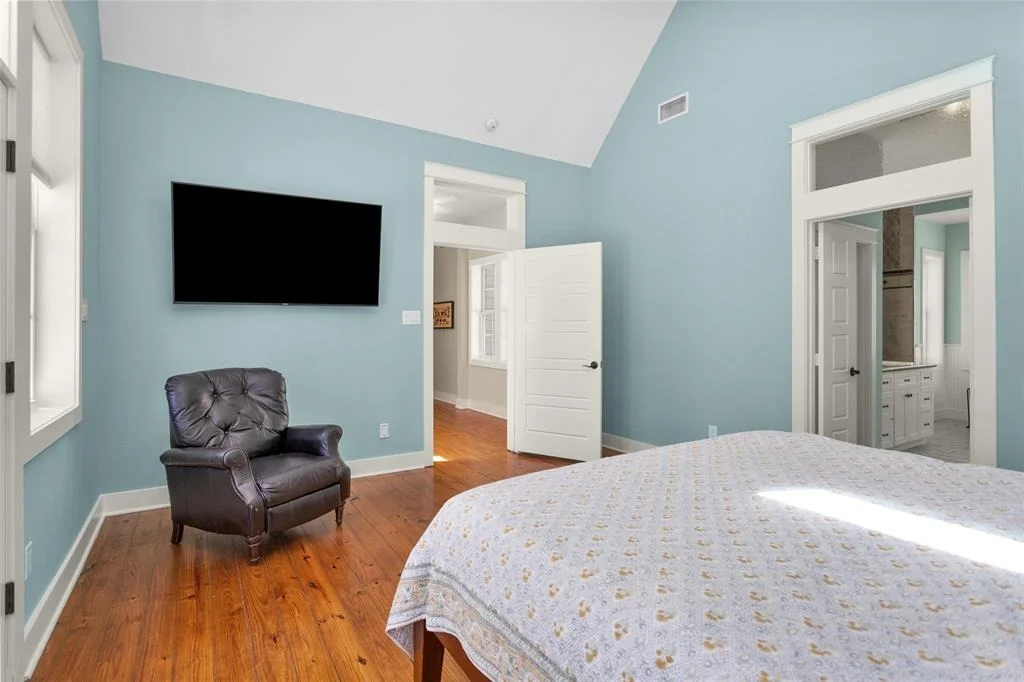 Photo of 20802 Pecan Bend Road