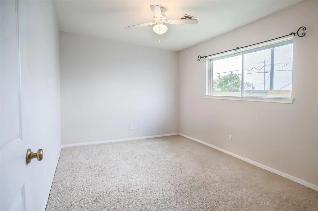 Photo of 29 Lakeview Drive
