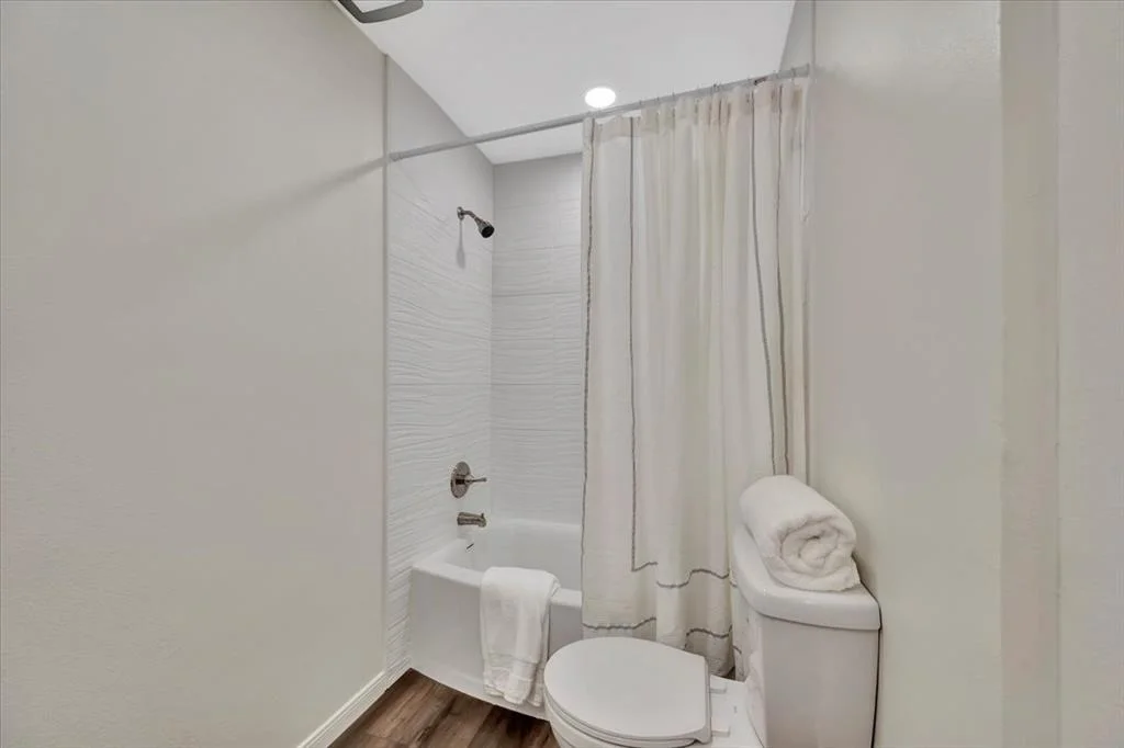 Photo of 15050 Pearhaven Drive