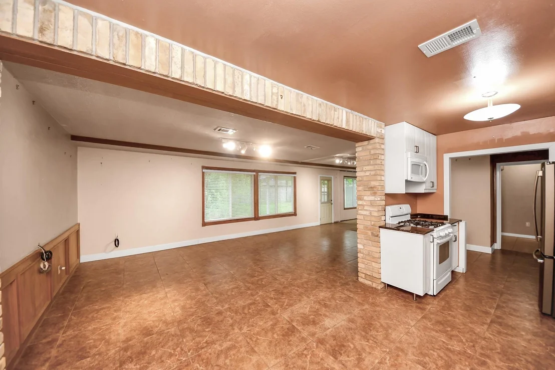 Photo of 10318 Knoboak Drive