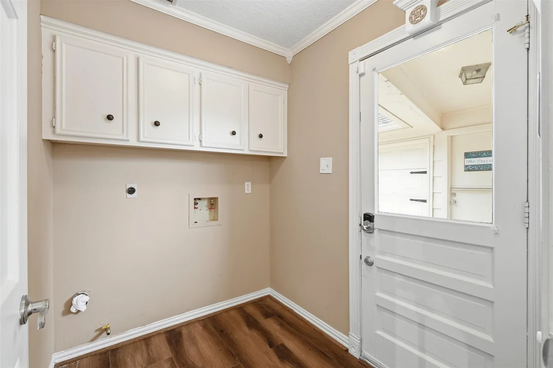 Photo of 8310 Mentmore Drive