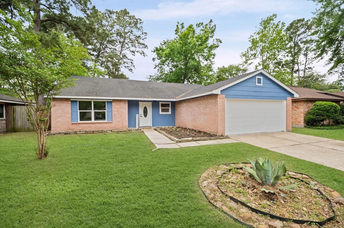 Photo of 4419 Pineville Lane