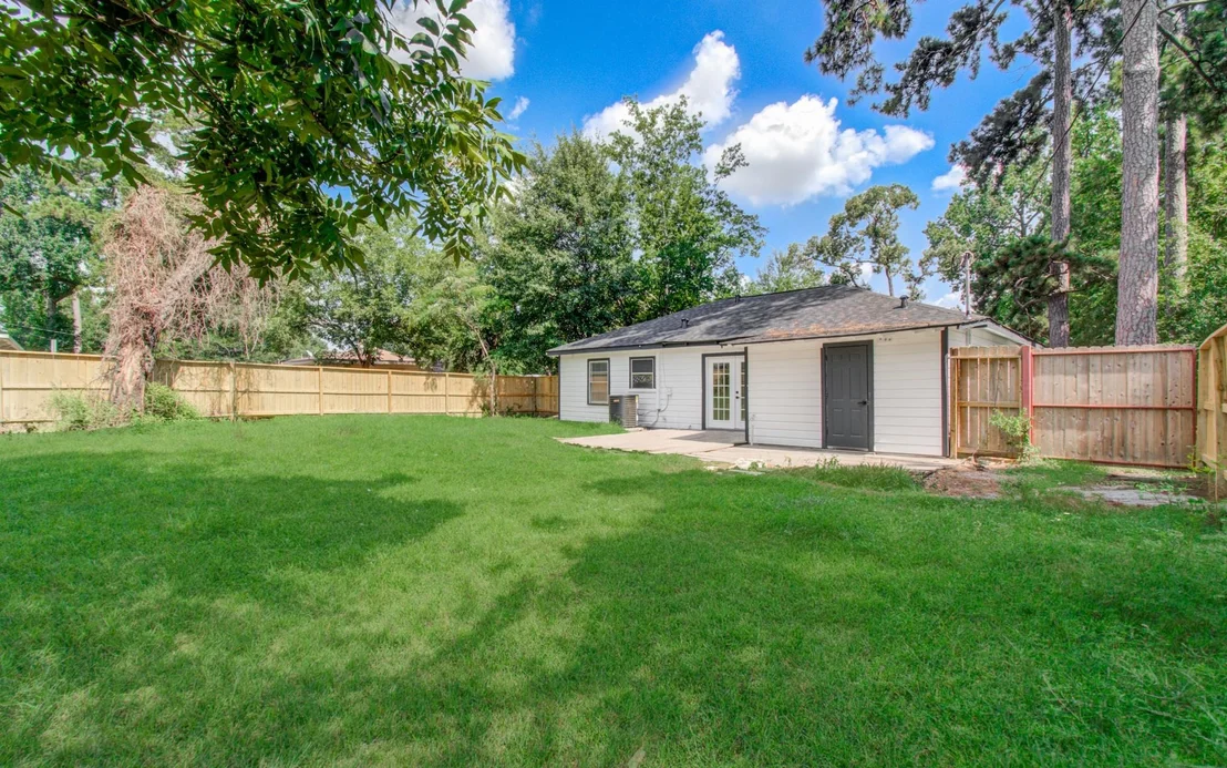 Photo of 1100 Cowan Avenue