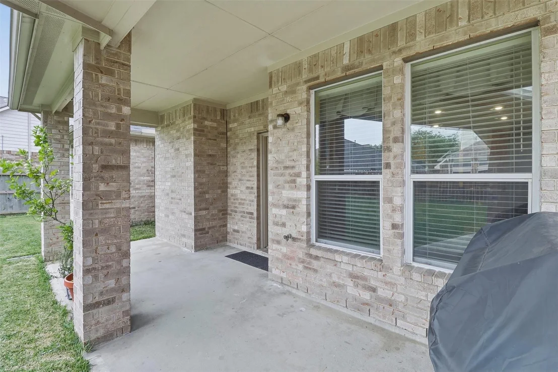 Photo of 20318 Pebble Hollow