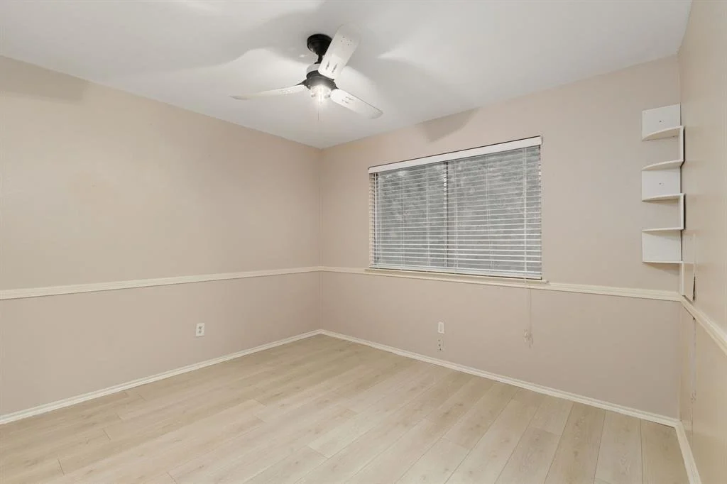 Photo of 2351 Loyanne Drive