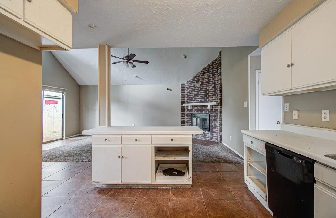 Photo of 6218 Forestgate Drive