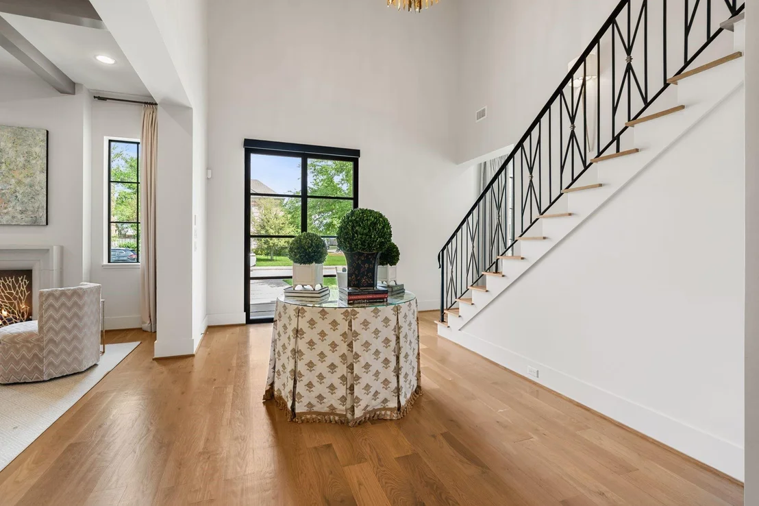 Photo of 6123 Valley Forge Drive